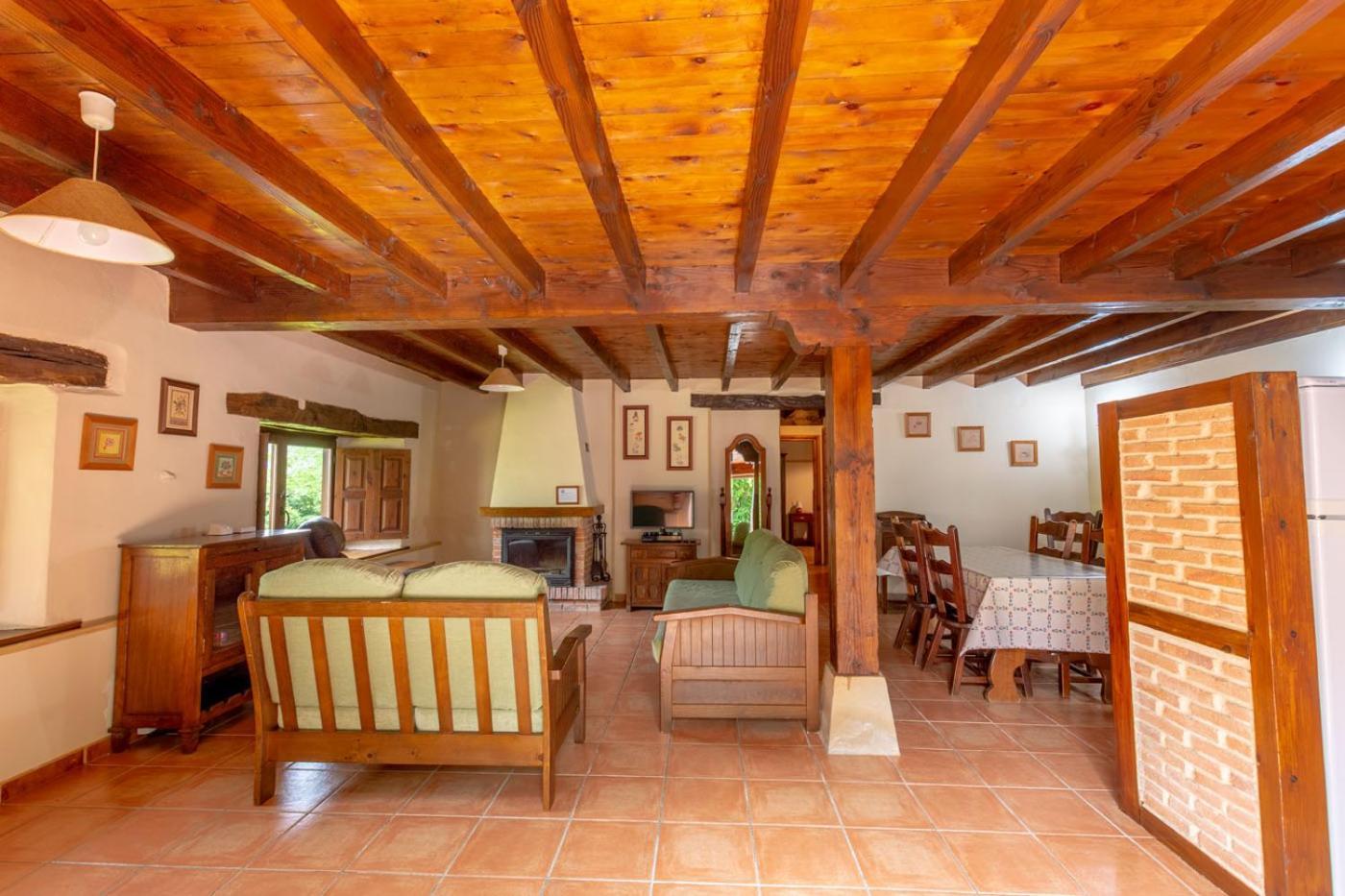 Apartamentos Rurales Los Picos De Redo Camaleño Extérieur photo